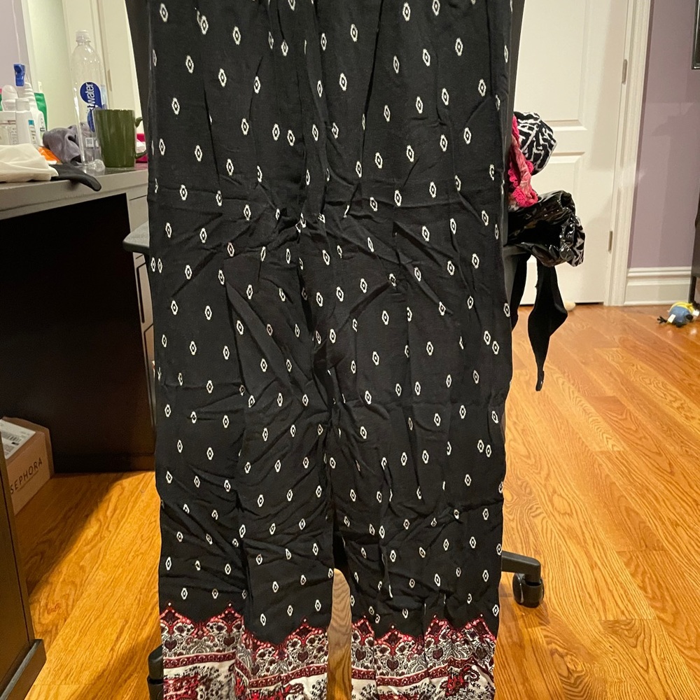 Beautiful printed pants with a floral border